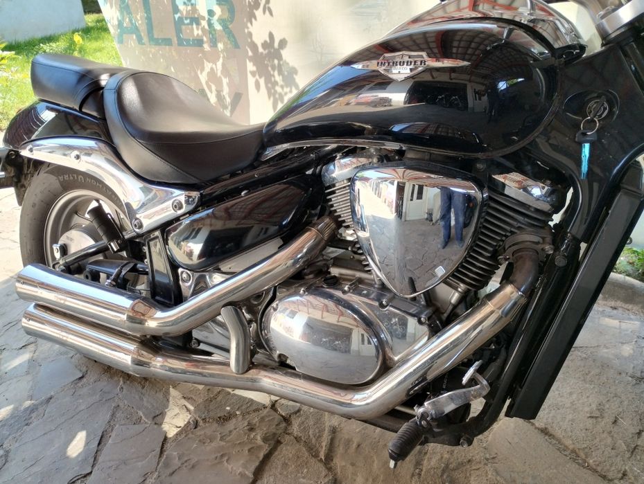 Suzuki Intruder M 800 /VZ 800/C50-2011
