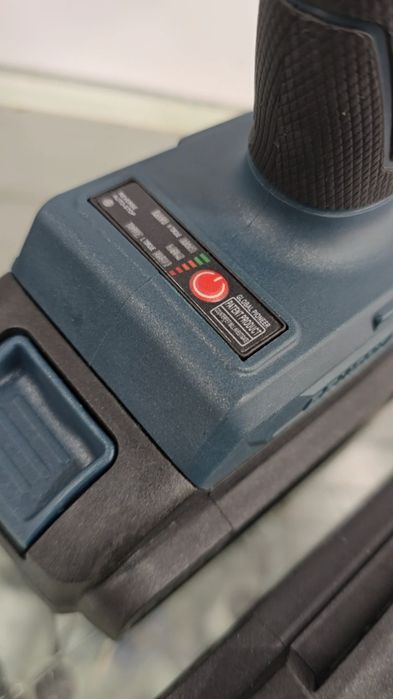 Shurpovyort bezshotka yangi. Шурповёрт бесщеточный новый