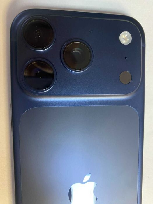 IPHONE 17 pro 512gb НОВ