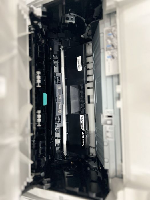 Продавам принтер HP laser let pro mfp M227fdw