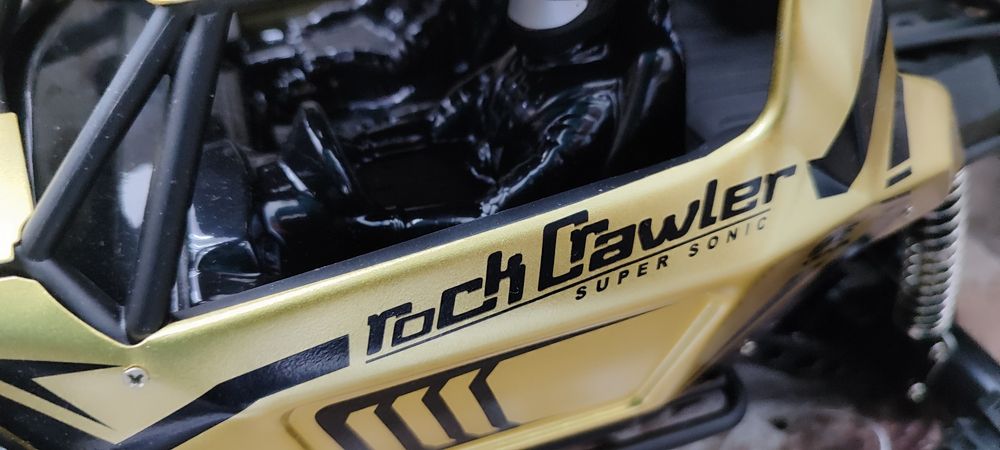 Радиоуправляемый Rock Crawler