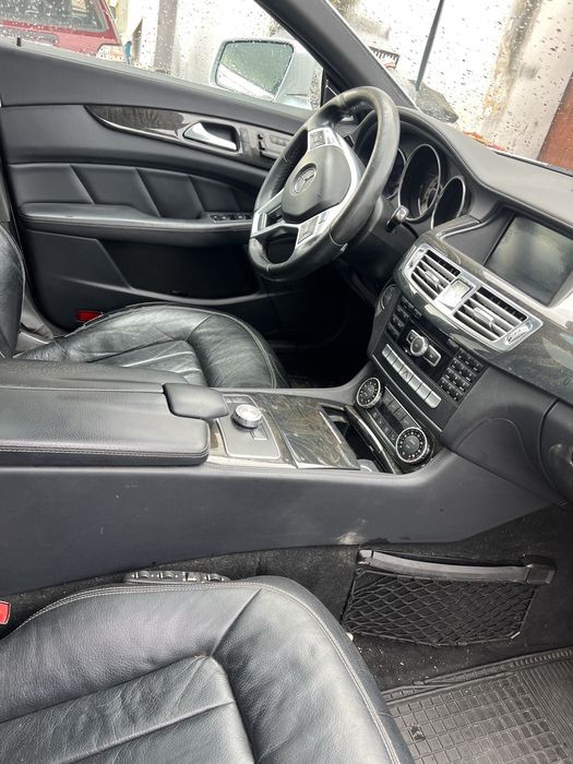 Mercedes cls 3.0  2015  4x4 MOTOR DEFECT