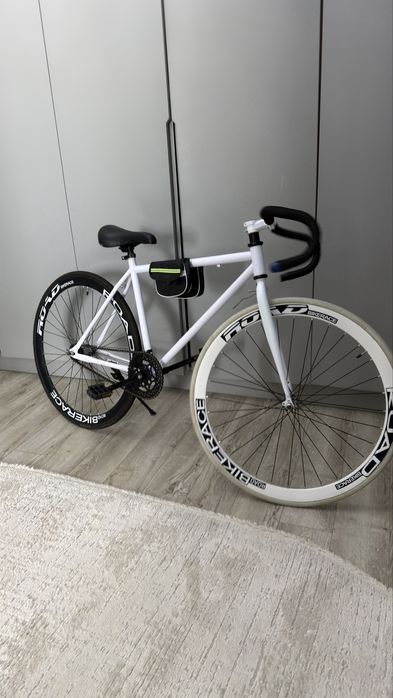 Продаю велосипед Аксион Призрак 700 Single Speed