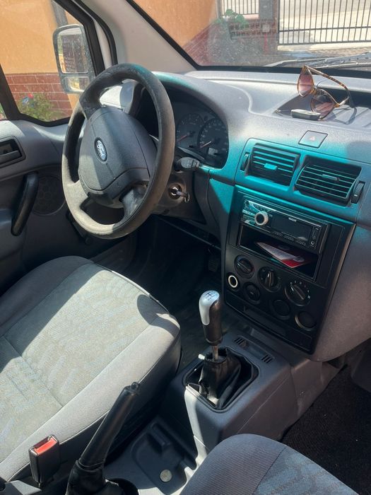 Vănd Ford Transit Connect