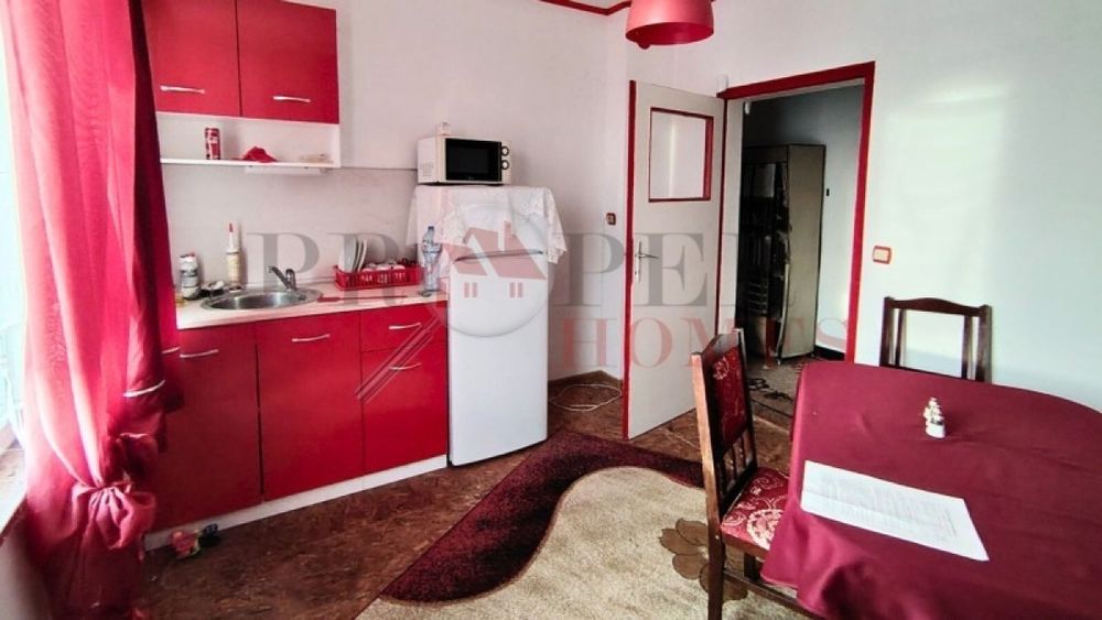 Продажба 3-стаен гр. Павликени - с. Бутово 82m²