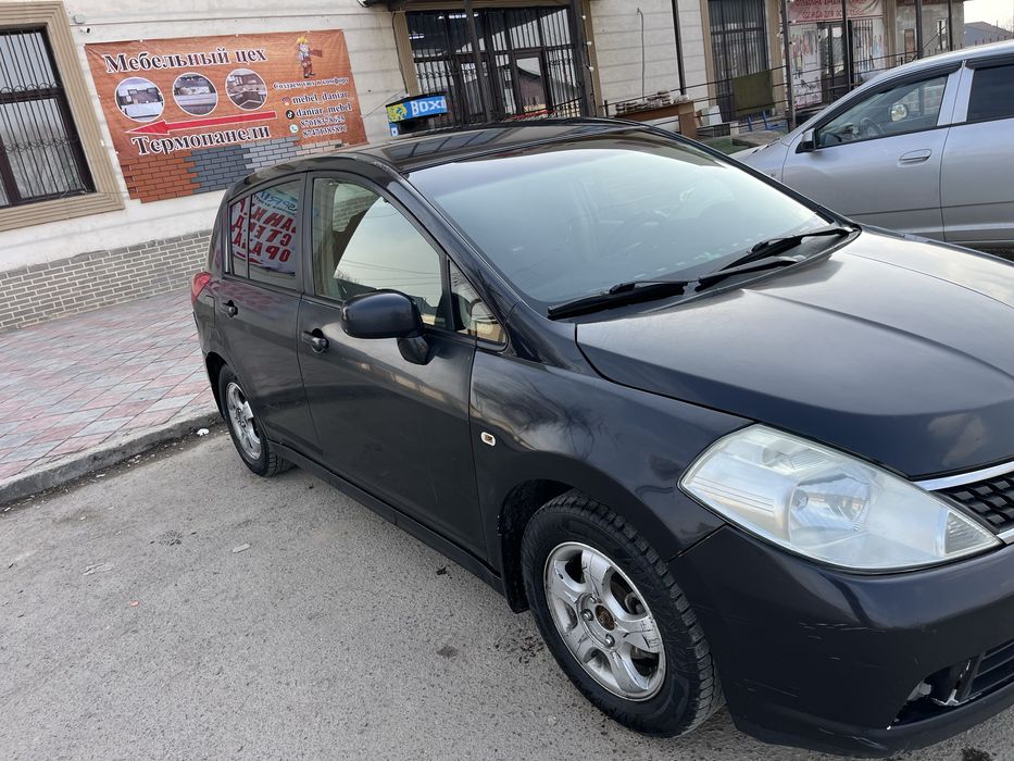 Көлік сатылады ниссан тиида 2006