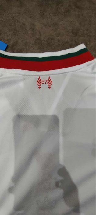 Тениска на Ливърпул Liverpool