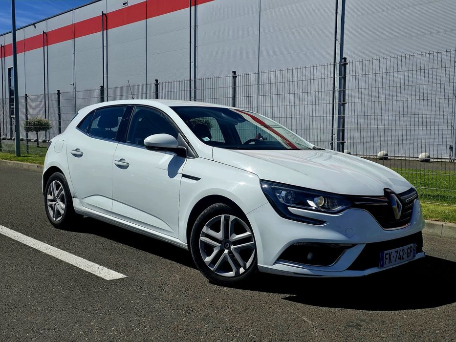RENAULT Megane 2019 — imagine 2
