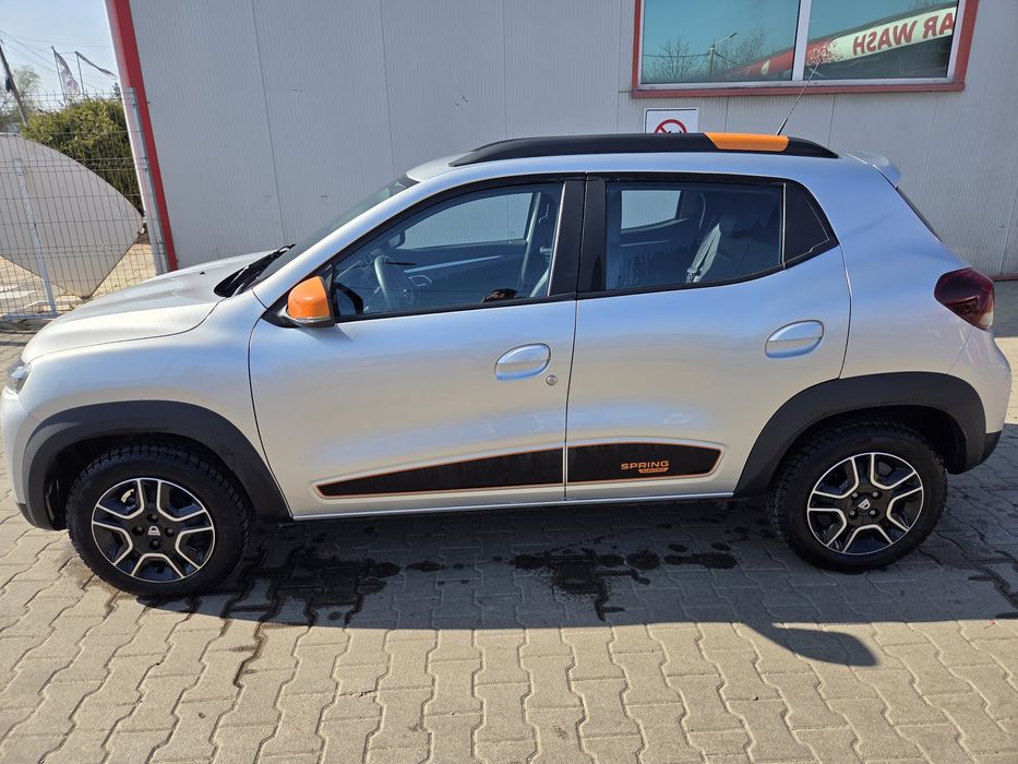 Dacia spring de vânzare