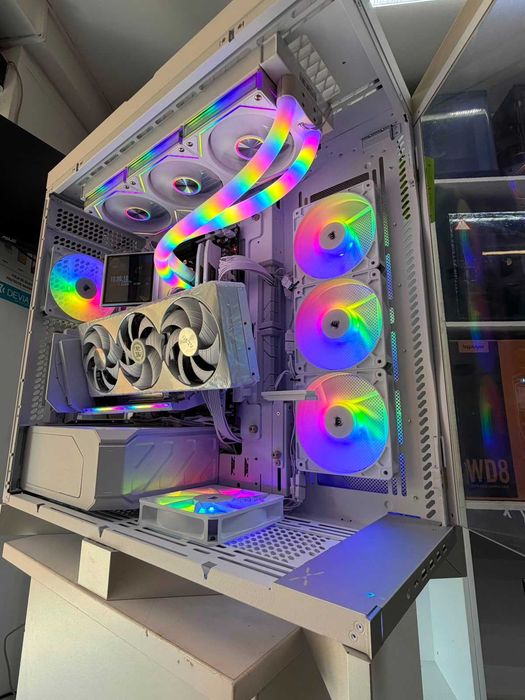 PC Ryzen 9 9950X3D/X870E/RTX 5080/32GB/AIO 360MM/1000W /Garantie/TVA!