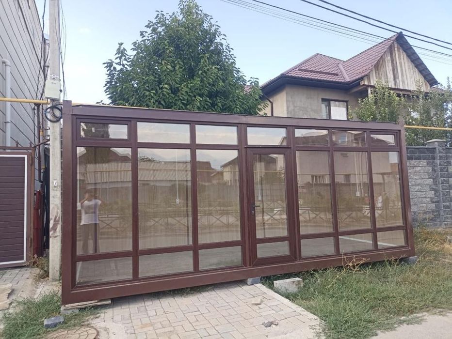 Магазин из контейнера, павильон, киоск, бутик