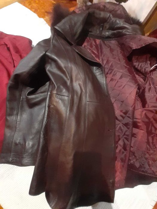 Geacă de piele și  bluză mărime XL