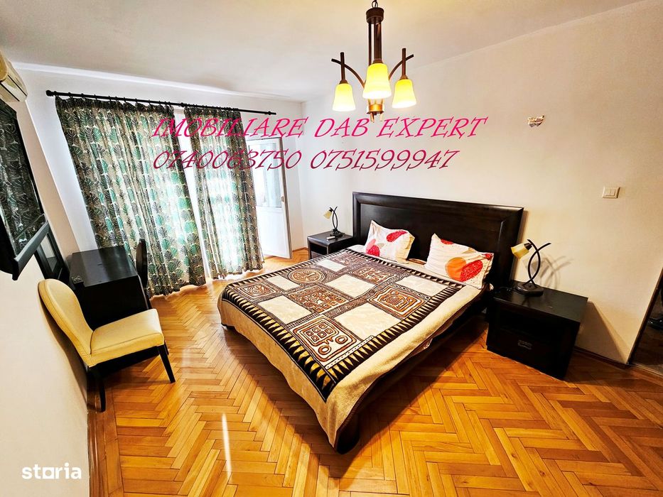 Apartament 3 camere, centrala, balcon, lift zona STAREA CIVILA — fotografia 1