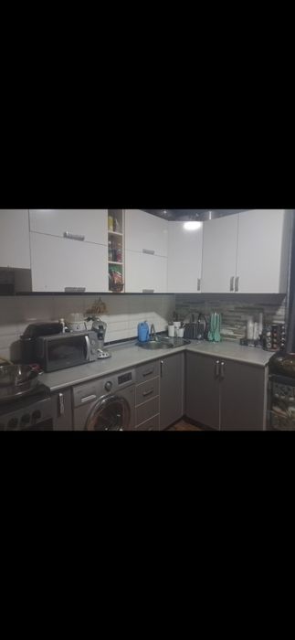 Продаётся кухонный гарнитур