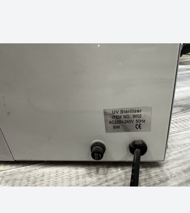 UV стерилизатор для маникюра