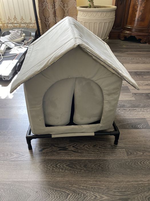 Продам домик для когки или небольшой собаки
