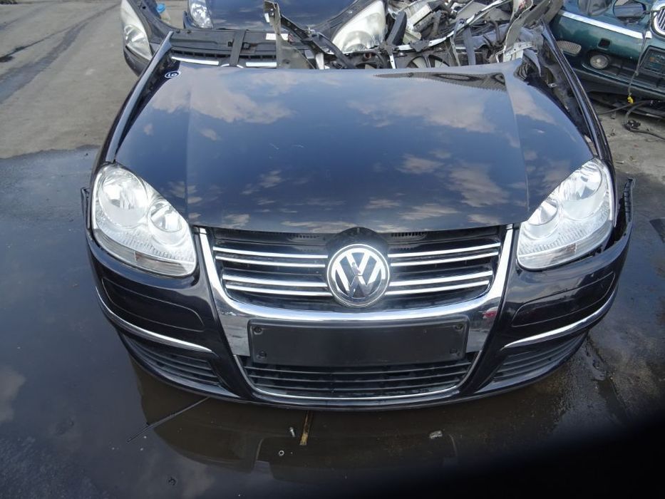 Vand Fata Completa Volkswagen Jetta din 2007 volan pe stanga
