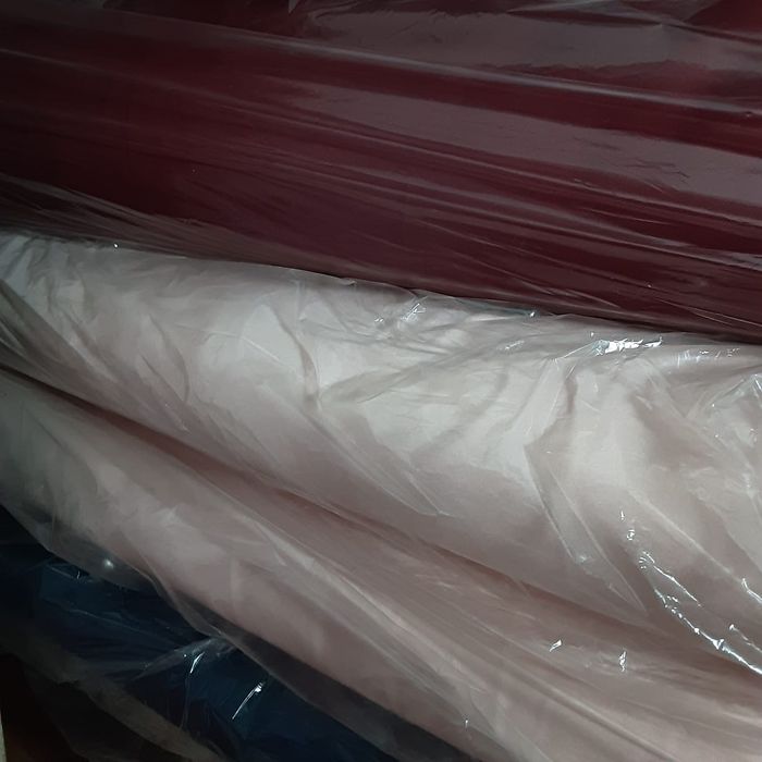 Ткани костюмные и плательные