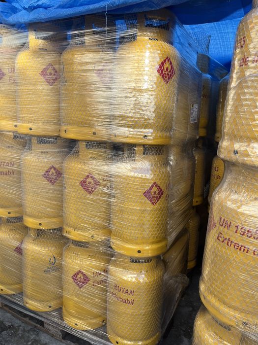 Vând Butelii aragaz cu guler. 26 L , 11 kg și filet 1/2.