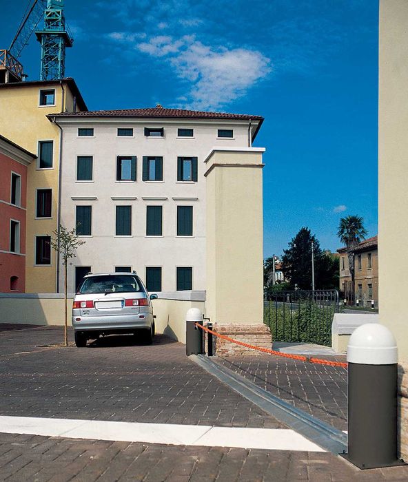 Bariere inteligente parcare turnicheti cu montaj integrare Oradea