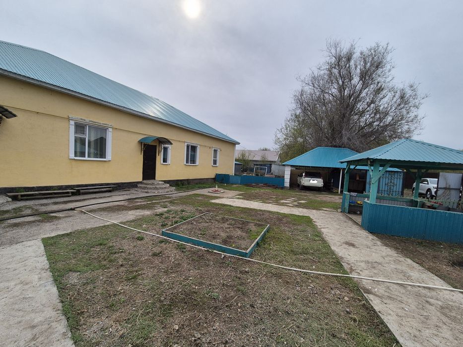 Дом в п. Опытный.