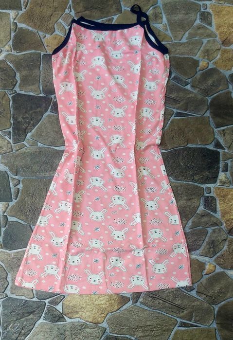 Rochițe lejere de dormit sau stat în casă