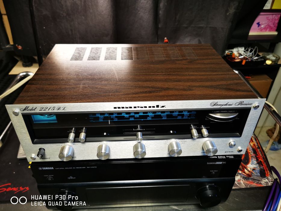 Amplituner, amplificator Marantz 2215 BL.