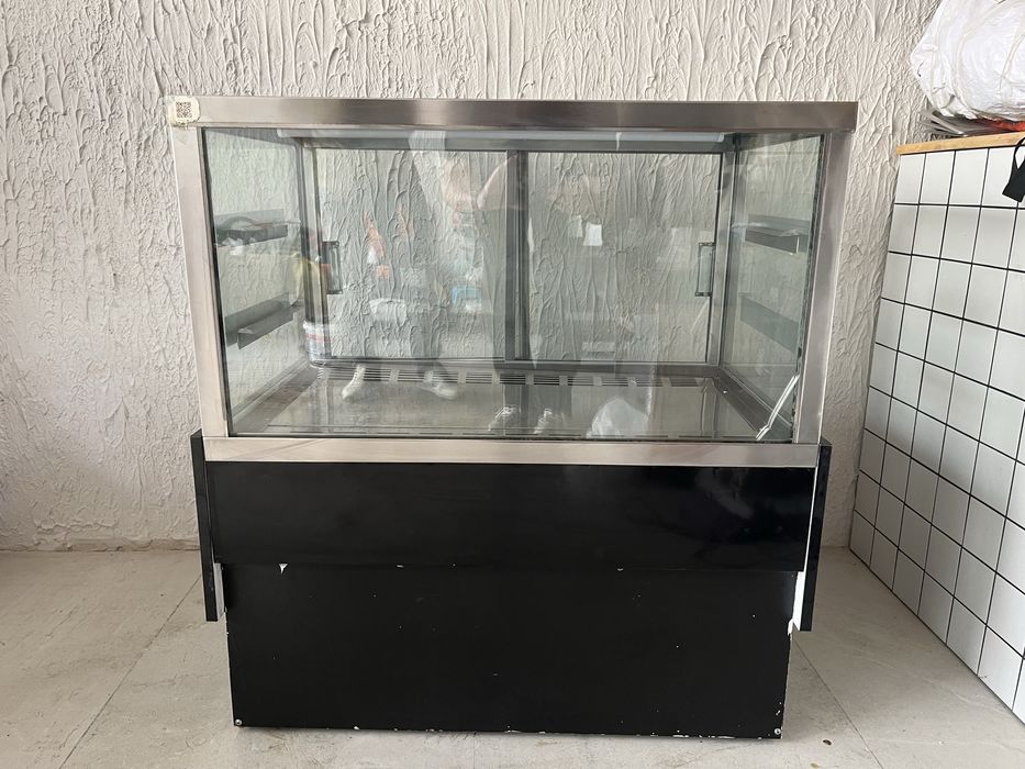 Продам холодильник