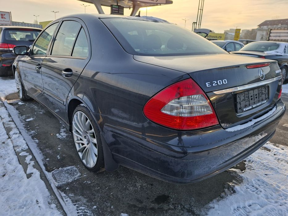 Mercedes benz e200 *w211 facelift.