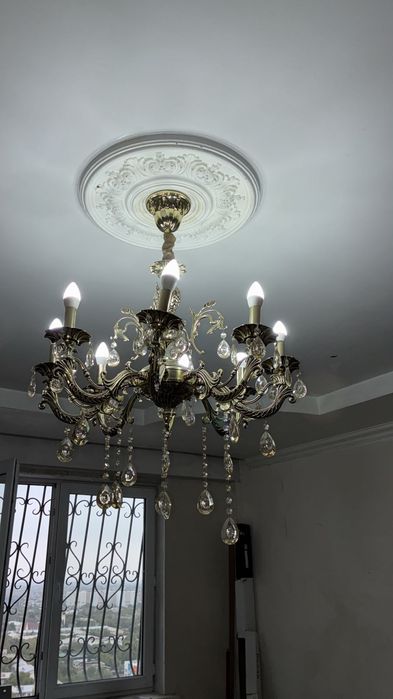 Люстра  ,  цена 15000