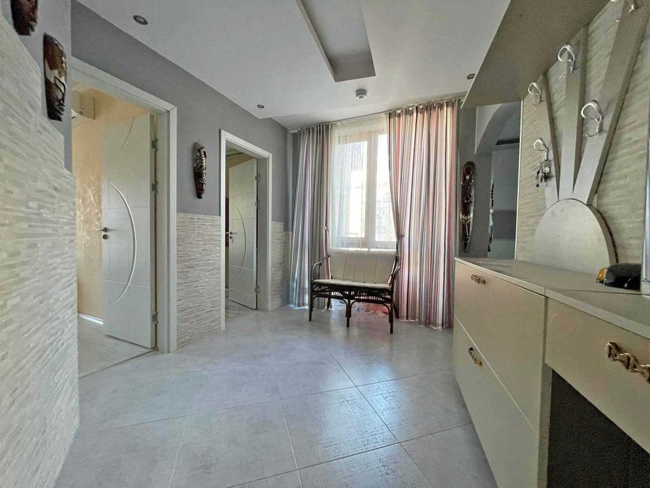 Продава се Тристаен апартамент в Свети Влас - 114 кв.м за 1009 €/кв.м - Снимка #10