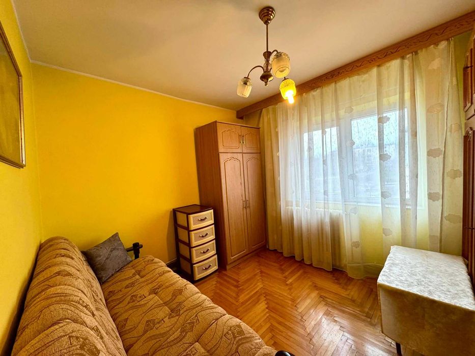 Apartament 2 camere de vânzare / Aleea Revoluției - Roman