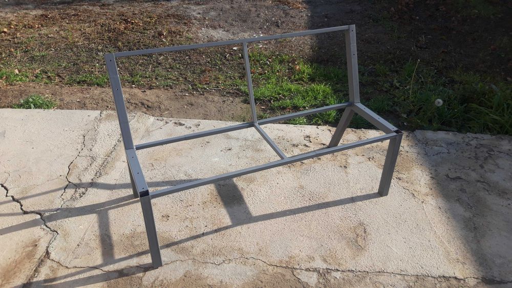 Skameyka  (Скамейка)