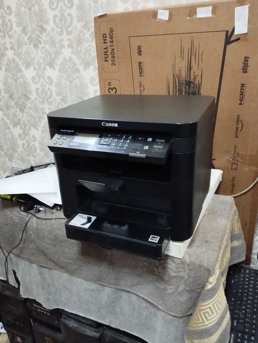 Canon MF232w - 3\1 Ксеракопия, лазерний принтер, сканер: WiFi .