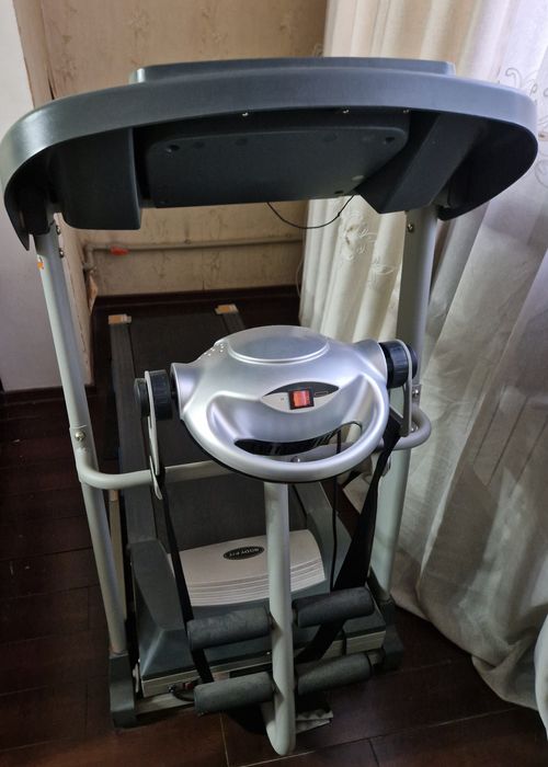 Беговая дорожка с массажером