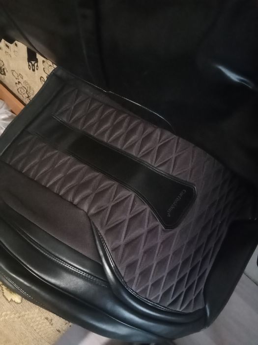 Продам авто чехлы