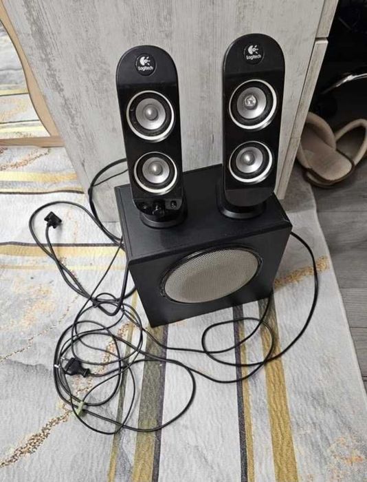 Boxe Logitech 2.1 X-230, 32W RMS
