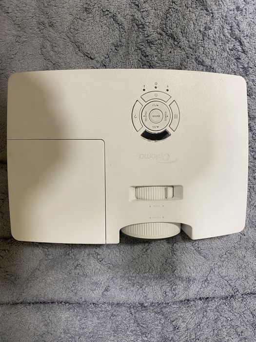 Проектор Optoma в отличном состоянии