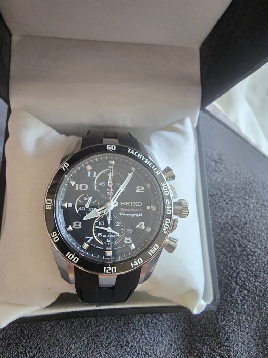 Мужской часы ...