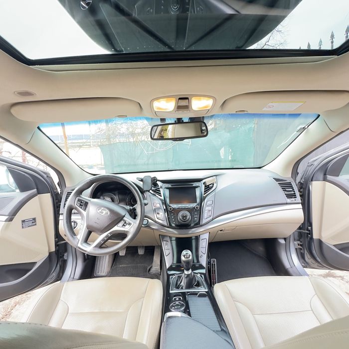 Hyundai i40. 1.7CRDI. 2012г