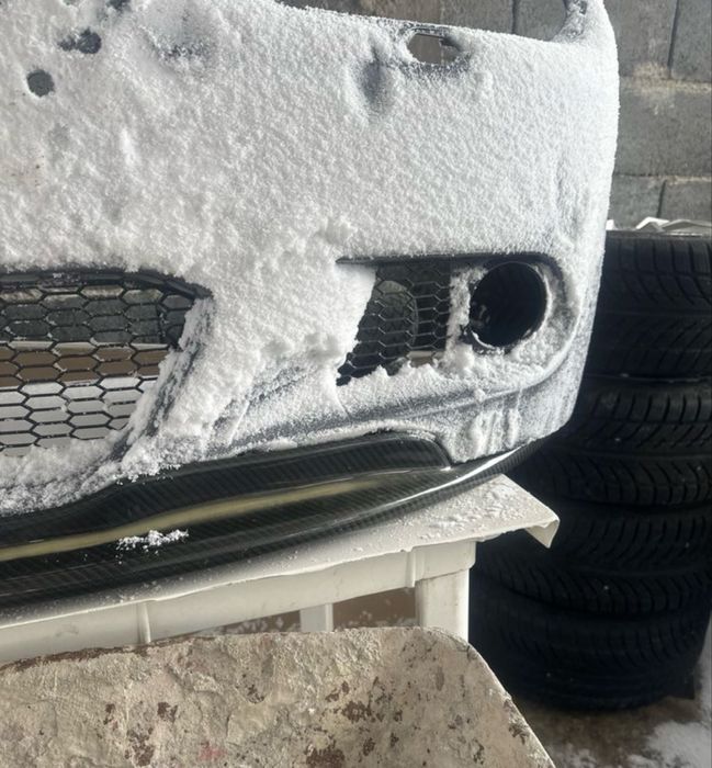 Лип за е92 карбон