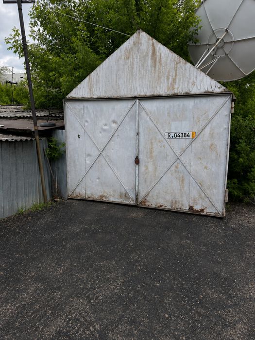 Срочном продам Гараж цельнометаллический