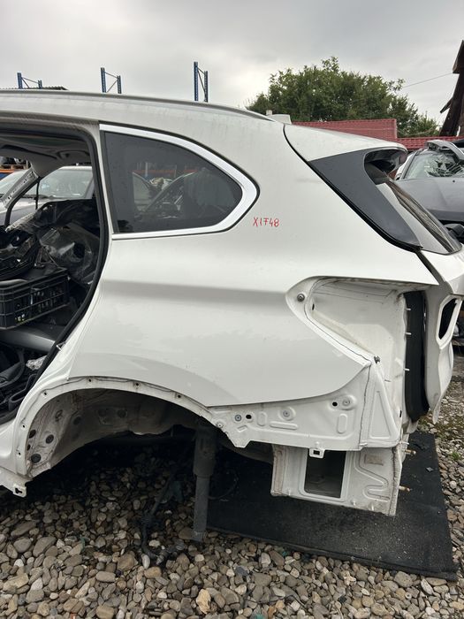 Aripă stânga spate BMW X1 F48
