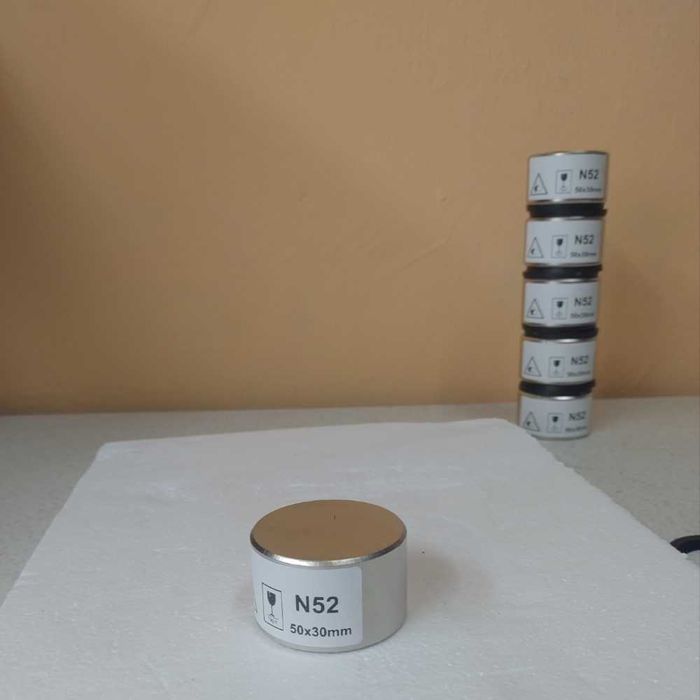 Неодимови магнити N52