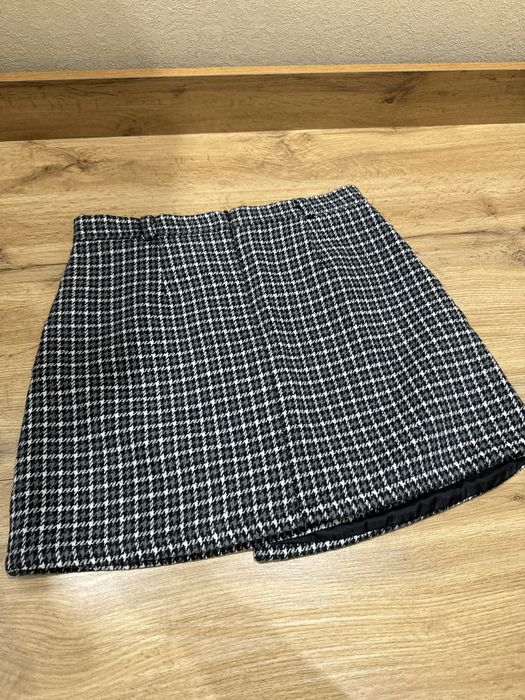 юбки      твидовые