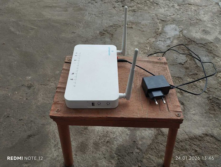 Модем-роутер Wi-Fi  ZTE