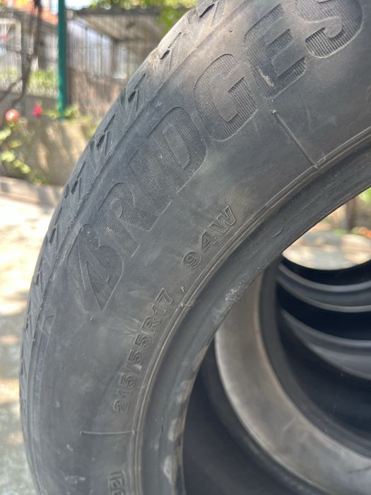 4 броя Летни гуми Bridgestone Blizzak 215/55/17