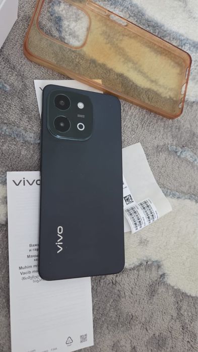 Смартфон VIVO Y28