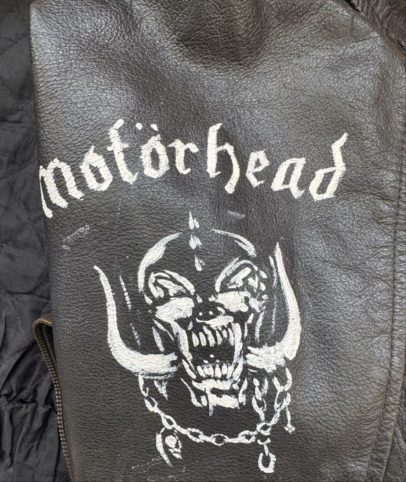 Мъжки или тийн якета и суитчери