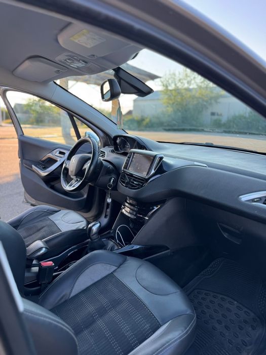 PEUGEOT 2008 2015 — imagine 5